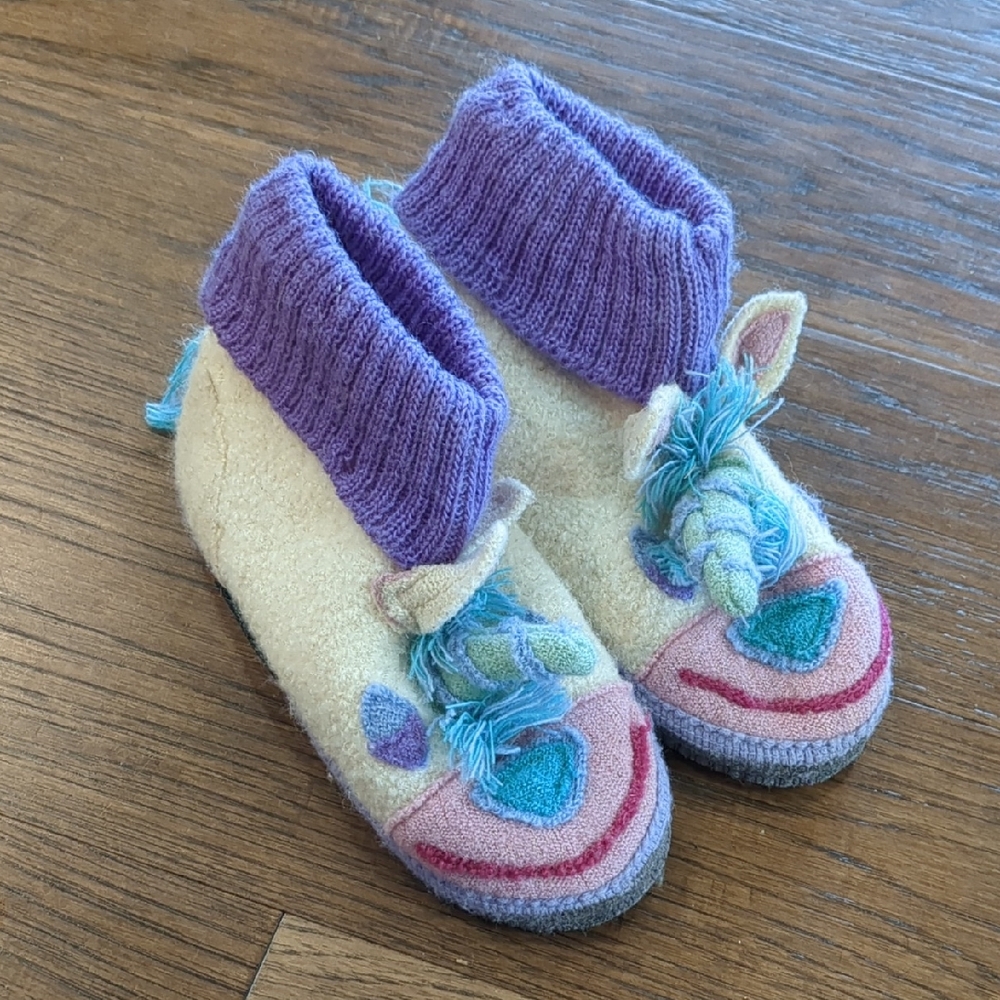 Garnet Hill Cream and Purple Knit Fabric